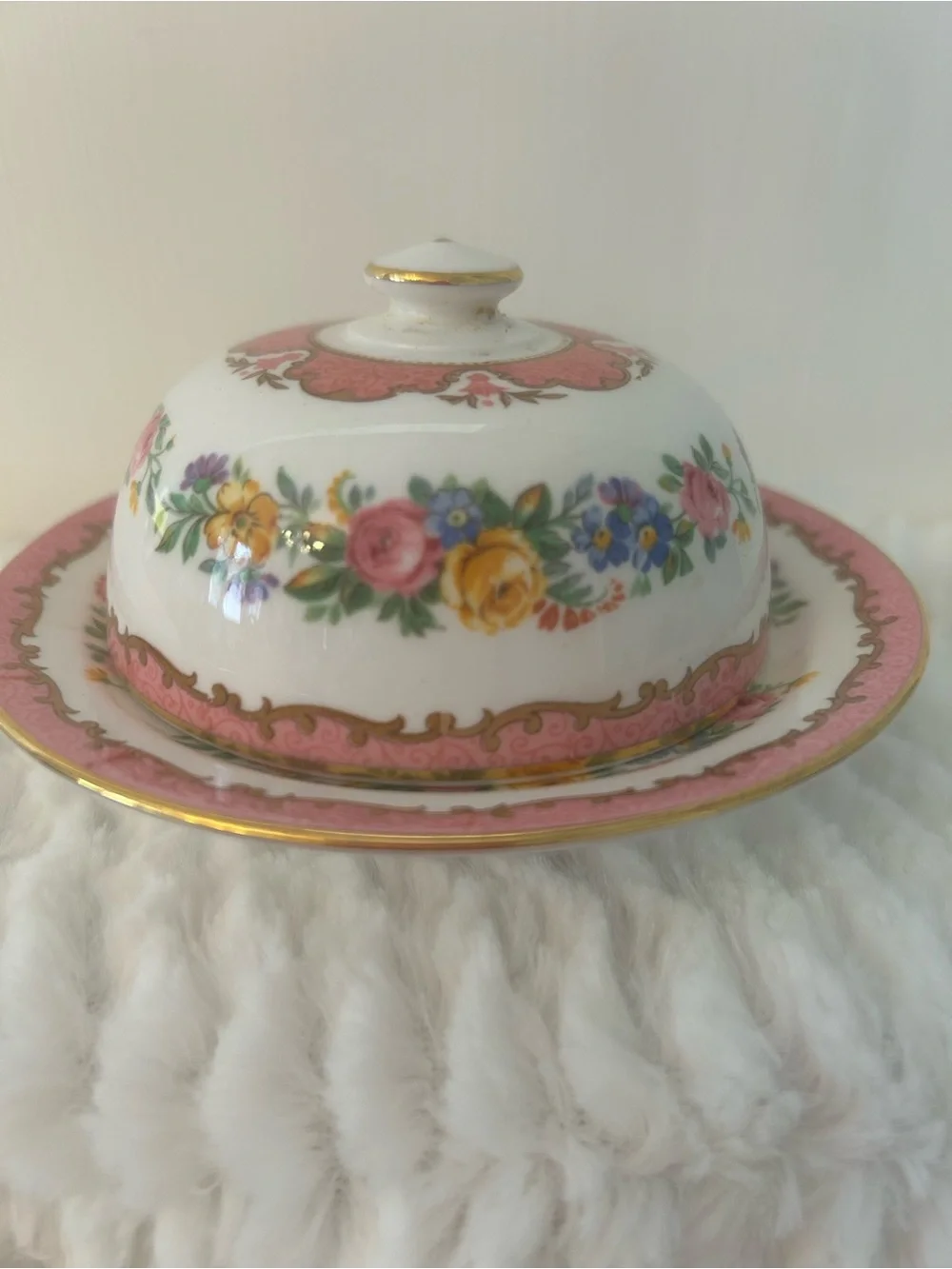 Crown Staffordshire Mini Round Covered Butter Dish Lyric Tunis